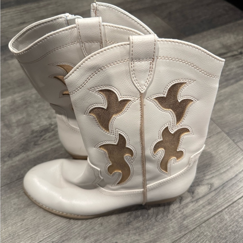 White and Gold Cowboy Boots kids